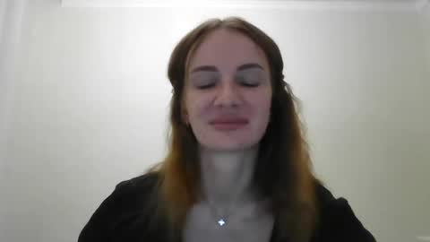 AinyrVixxen online show from June 26, 2026, 10:03 pm