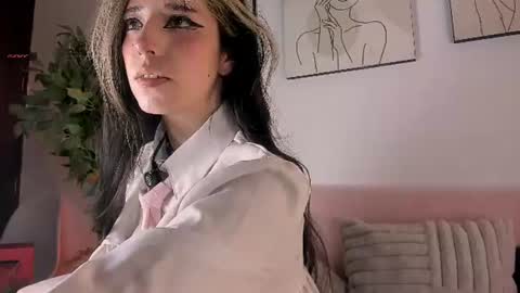 Aisha online show from July 6, 2026, 2:47 pm