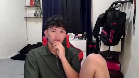 aj_daksxx online show from August 4, 2026, 2:48 am