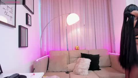 akari_swet online show from July 24, 2026, 11:41 am
