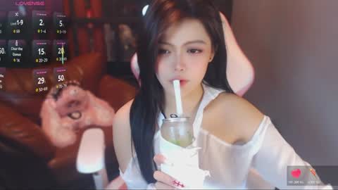 Aki  online show from June 29, 2026, 11:32 am
