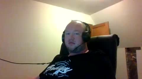 akuma079 online show from August 4, 2026, 5:43 am