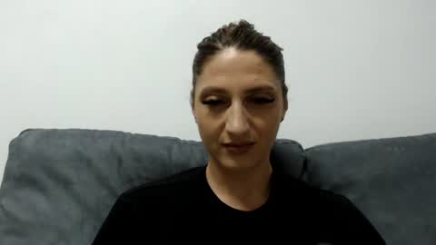 akyragrace online show from June 12, 2026, 9:57 pm