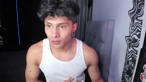 Ander uwu online show from June 26, 2026, 2:49 am