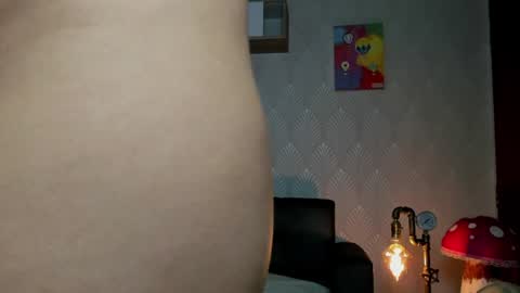 Alaia online show from July 18, 2026, 10:57 pm
