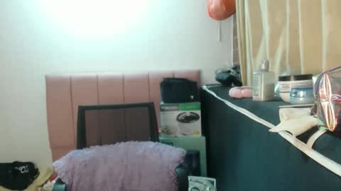 Snapshot of alaina_blessed chatting on May 21, 2026, 12:06 am alaina_blessed online show from May 21, 2026, 12:06 am