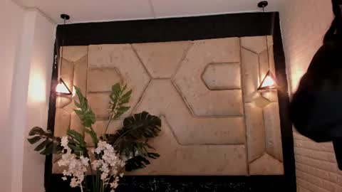 aleja__slav3 online show from June 13, 2026, 9:13 pm