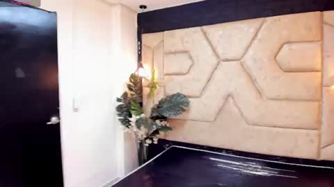 aleja__slav3 online show from June 21, 2026, 10:29 am