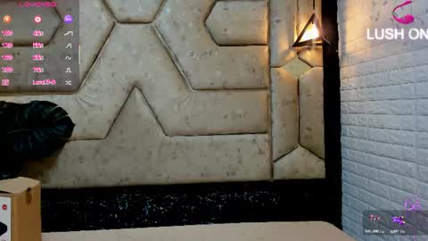 aleja__slav3 online show from July 16, 2026, 9:54 pm