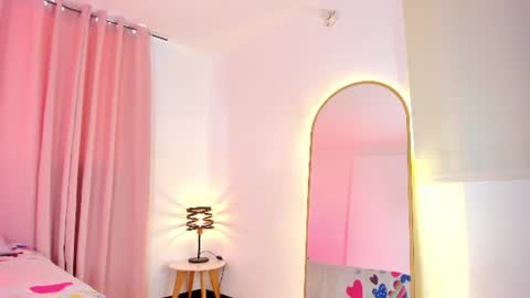 Alejandra Arango online show from July 16, 2026, 7:31 pm