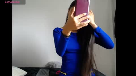 alejaxxxhot online show from July 15, 2026, 4:12 pm