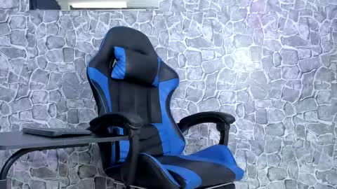 alejo peverell online show from June 7, 2026, 7:17 pm