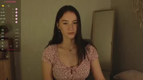 Alena online show from July 23, 2026, 6:28 pm