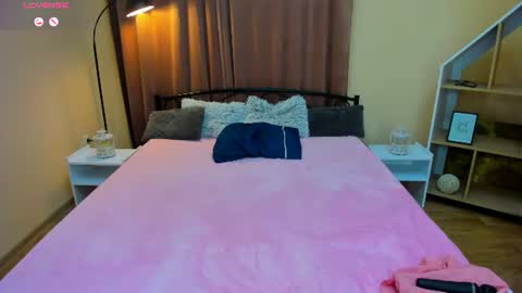 Alensi online show from June 30, 2026, 7:37 pm
