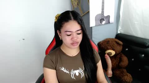 alesha_vibe_me online show from July 6, 2026, 2:47 pm