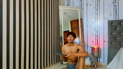 Alexander  online show from May 21, 2026, 7:54 pm