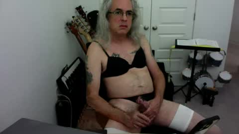 alex_boycd online show from July 13, 2026, 3:37 pm