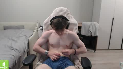 Snapshot of alex_gotcha chatting on July 25, 2026, 5:43 pm Alex online show from July 25, 2026, 5:43 pm