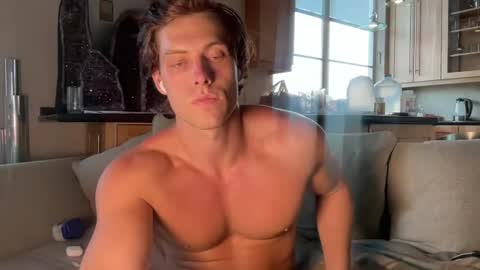 Alex Stone online show from July 8, 2026, 11:53 pm