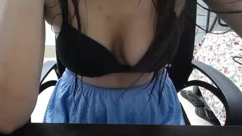 alexa_anna online show from May 9, 2026, 4:56 pm