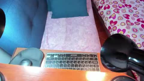 alexa latina online show from July 24, 2026, 4:05 pm