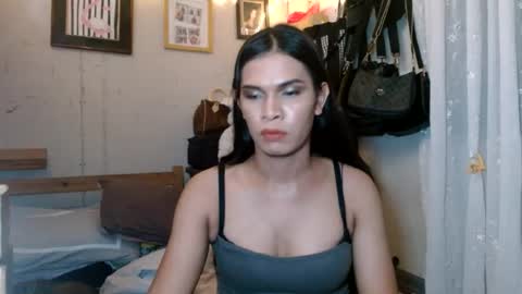 alexandra1295 online show from July 27, 2026, 3:19 pm