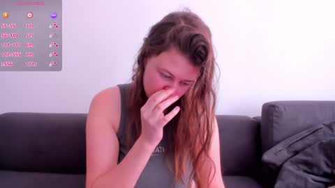 Alexia online show from July 8, 2026, 3:27 pm