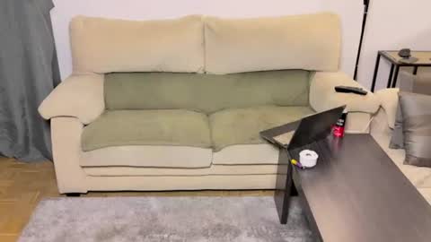 alexiriverss online show from July 24, 2026, 7:12 pm