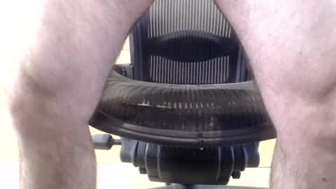 alexsmith33 online show from May 11, 2026, 4:04 pm