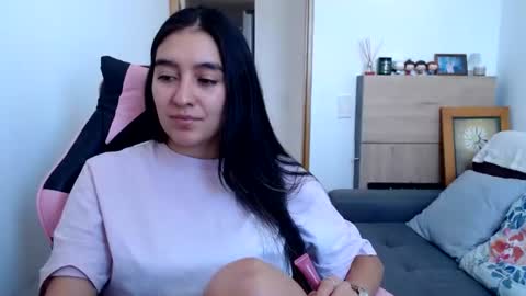 alexyferrer1 online show from July 22, 2026, 2:09 pm