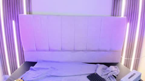alice_26__ online show from July 9, 2026, 8:35 pm