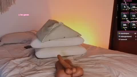 Alice Benette  online show from June 14, 2026, 2:35 am