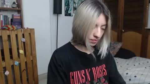 alicee_logan_ online show from July 10, 2026, 1:43 am
