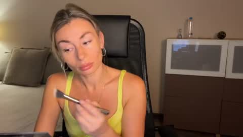 Daniella online show from July 26, 2026, 3:14 am