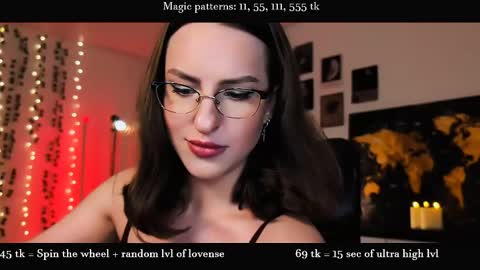Snapshot of alicia_art_ chatting on June 5, 2026, 7:08 pm Alicia online show from June 5, 2026, 7:08 pm
