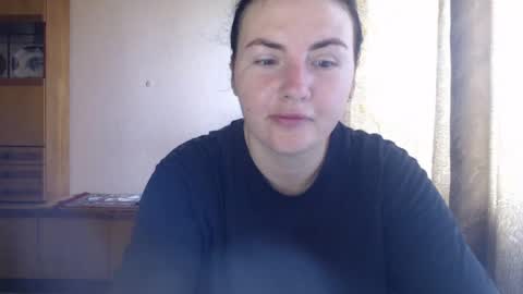 AlinaxJames online show from June 22, 2026, 8:22 am