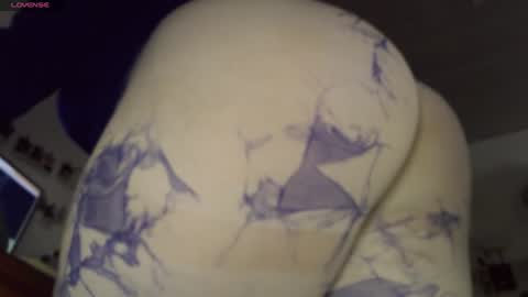Snapshot of alisa_u chatting on June 21, 2026, 10:56 pm alisa_u online show from June 21, 2026, 10:56 pm