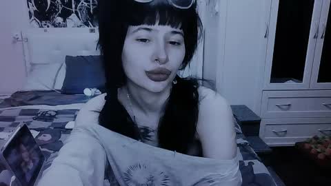 Snapshot of allisondeetz chatting on May 16, 2026, 5:12 pm Alis online show from May 16, 2026, 5:12 pm
