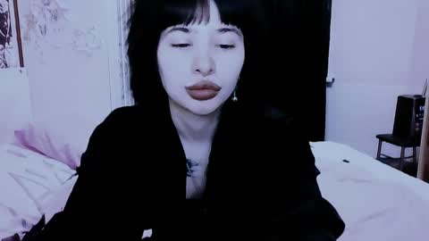 Snapshot of allisondeetz chatting on June 6, 2026, 5:17 pm Alis online show from June 6, 2026, 5:17 pm