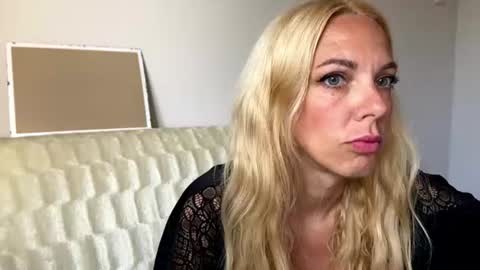 Nika online show from July 20, 2026, 3:47 pm
