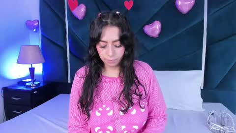 AlondraMendez online show from February 18, 2025, 4:48 am