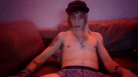 altboy010 online show from November 3, 2025, 2:57 am