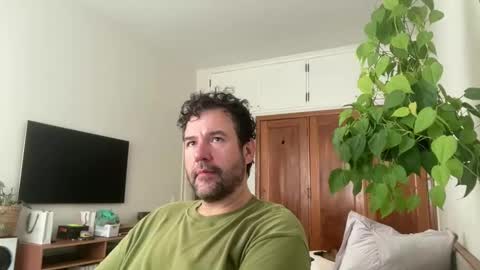 alto1e90br online show from January 14, 2025, 1:17 pm