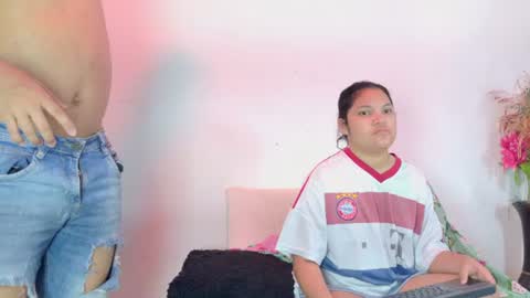 Snapshot of aly_n_sebas chatting on July 11, 2026, 2:58 am aly_n_sebas online show from July 11, 2026, 2:58 am