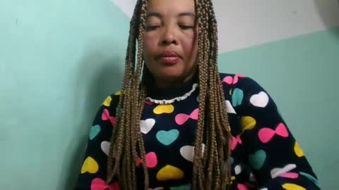 alypierette online show from July 22, 2026, 8:17 am