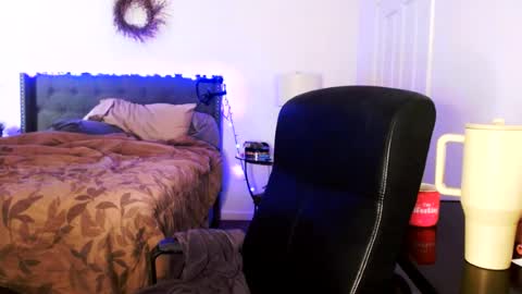Snapshot of alyssiaamorexo chatting on June 23, 2026, 6:06 pm Alyssiaamorexo online show from June 23, 2026, 6:06 pm