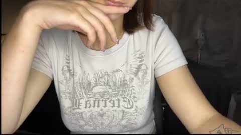 amalia_lambert13 online show from July 28, 2026, 9:03 pm