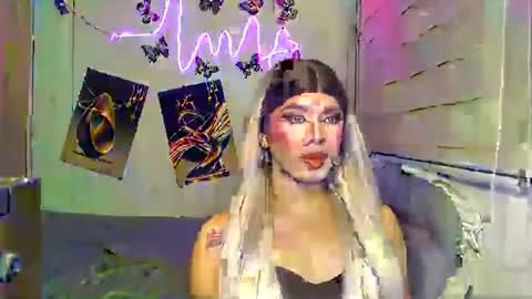 Queen-amara online show from July 30, 2026, 12:04 pm