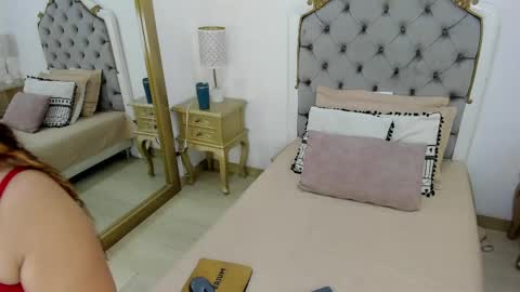 amber_natt online show from May 30, 2026, 12:02 pm
