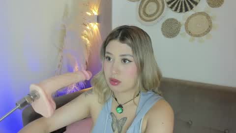 amber_palmer online show from May 31, 2026, 2:02 pm
